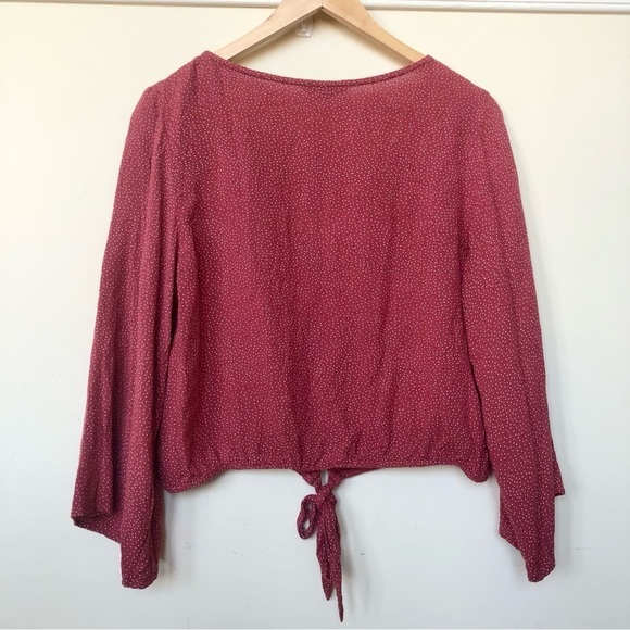 American Eagle Cropped Red Polka Dot Wide Sleeve Top Size Large - Picture 8 of 8